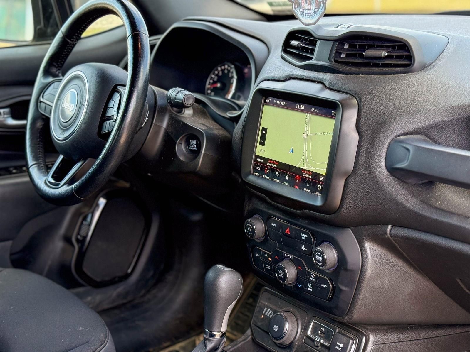 Used 2022 Jeep Renegade Altitude w/ Convenience Group image 13