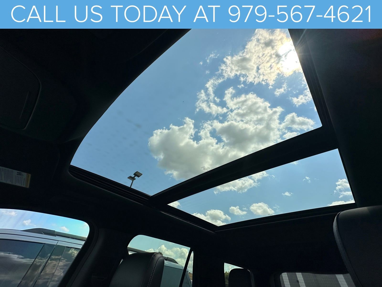 New 2025 Ford Expedition Platinum w/ Stealth Performance Package image 17