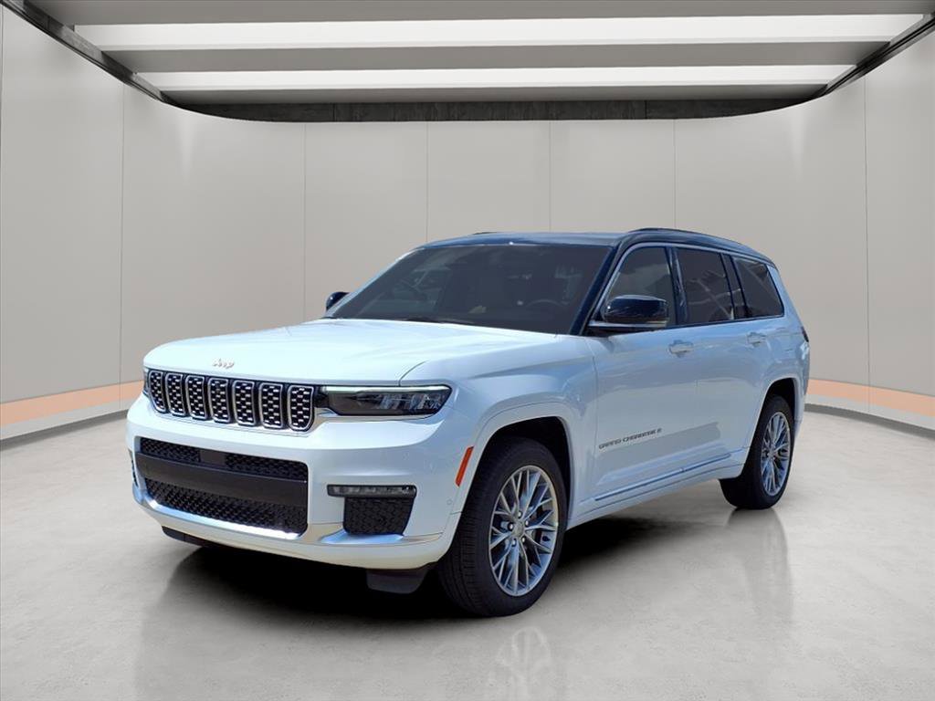 New 2025 Jeep Grand Cherokee L Summit image 3