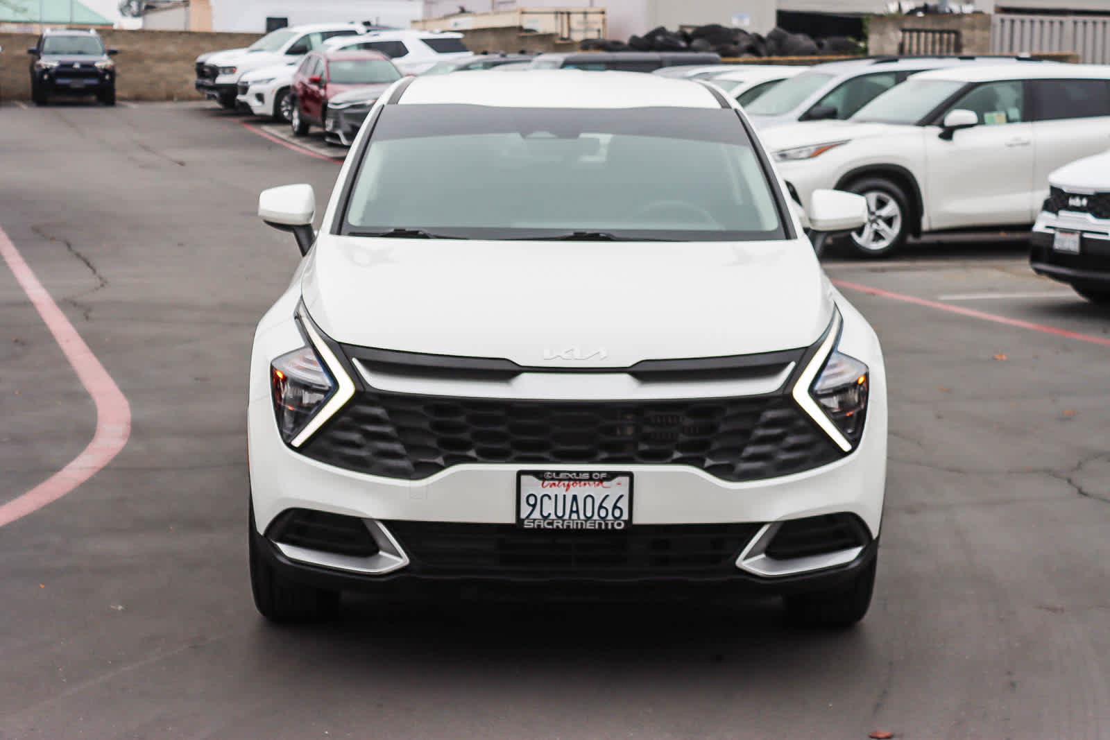 Used 2023 Kia Sportage LX image 6