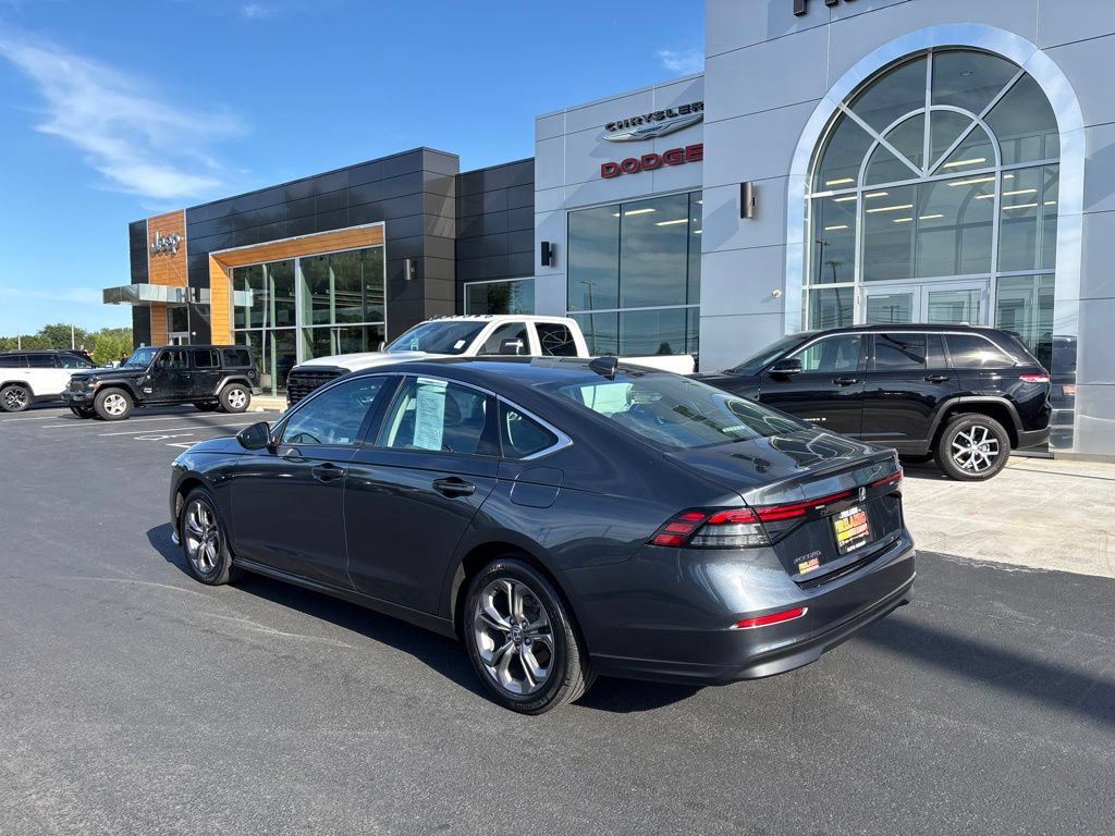 Used 2024 Honda Accord EX image 3