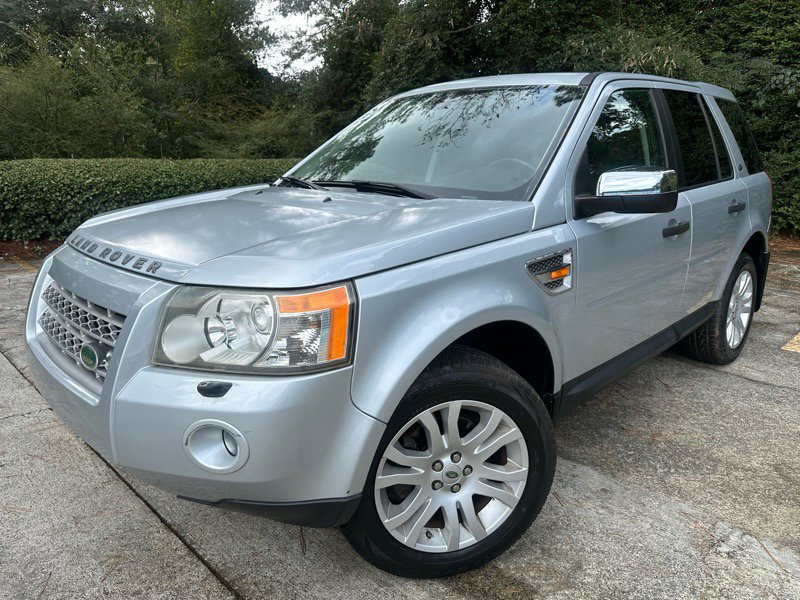 Used 2008 Land Rover LR2 SE image 4