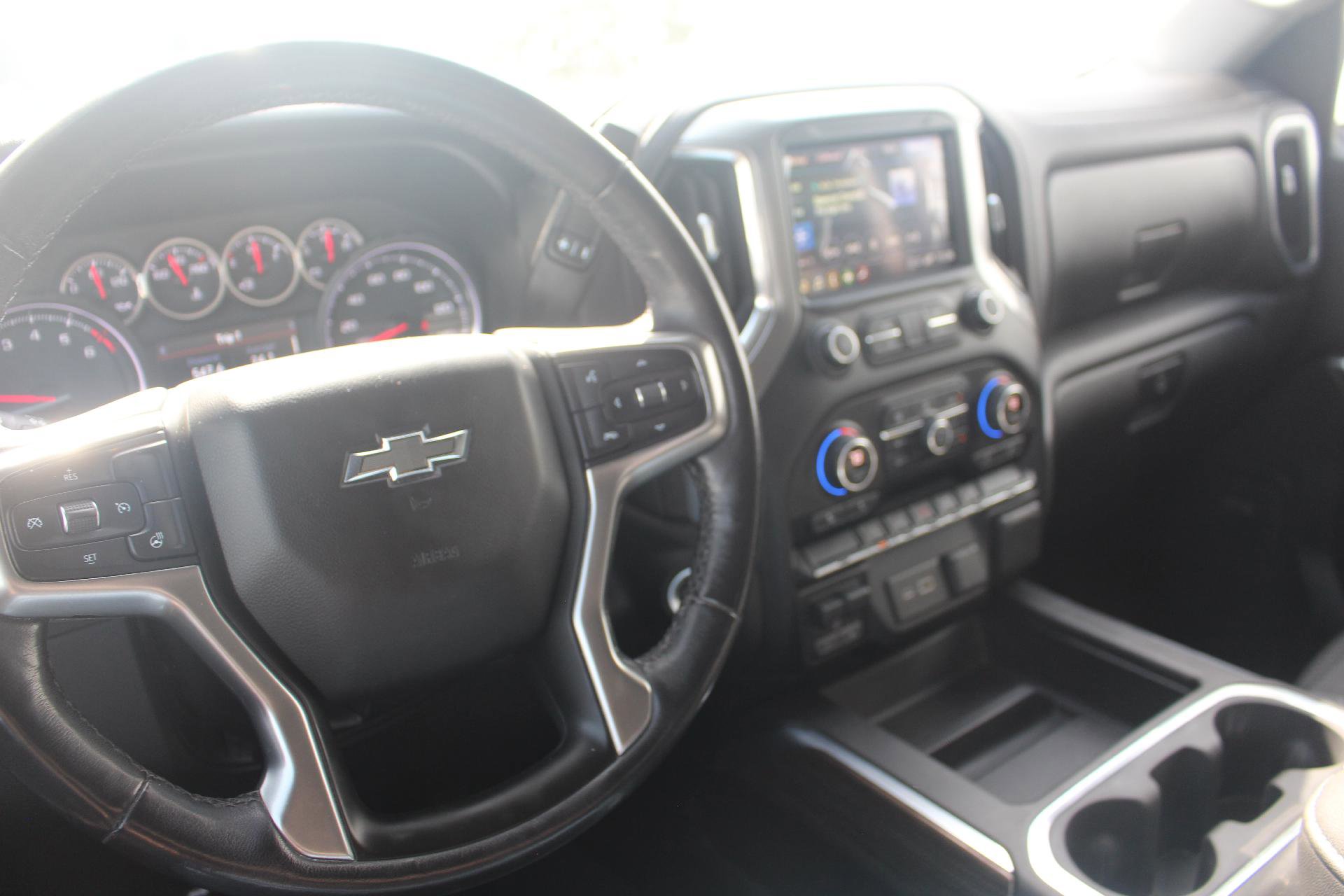 Used 2021 Chevrolet Silverado 1500 RST w/ Convenience Package II image 14