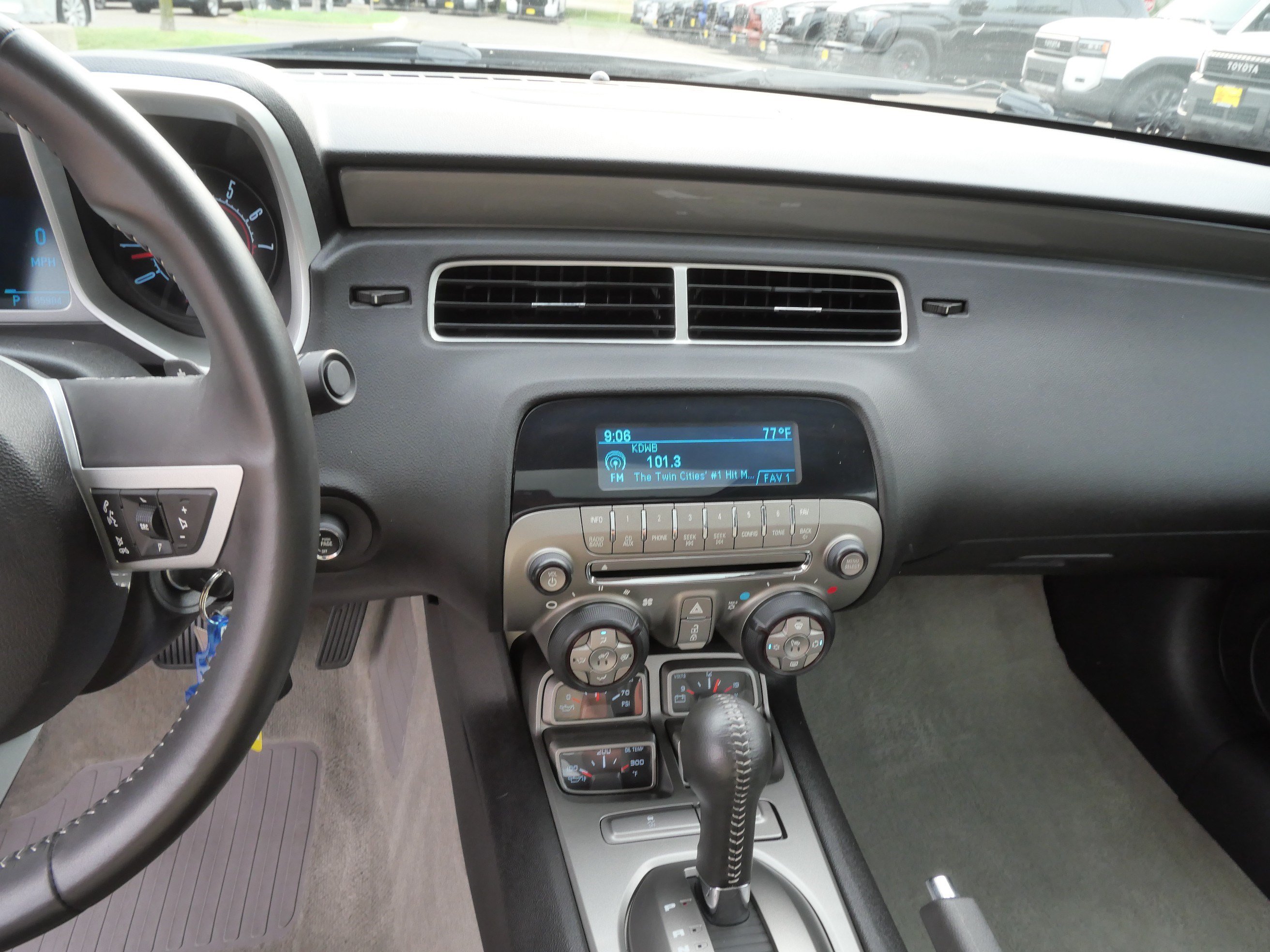 Used 2011 Chevrolet Camaro LT RWD image 10