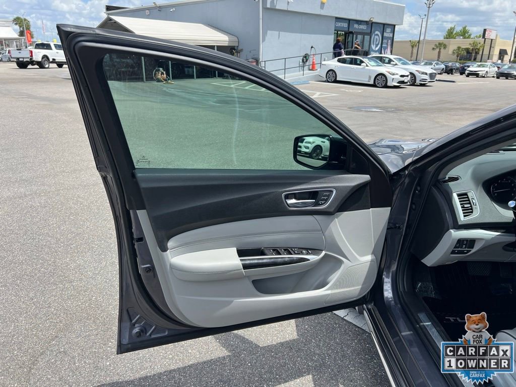 Used 2018 Acura TLX V6 w/ Technology Package FWD image 21