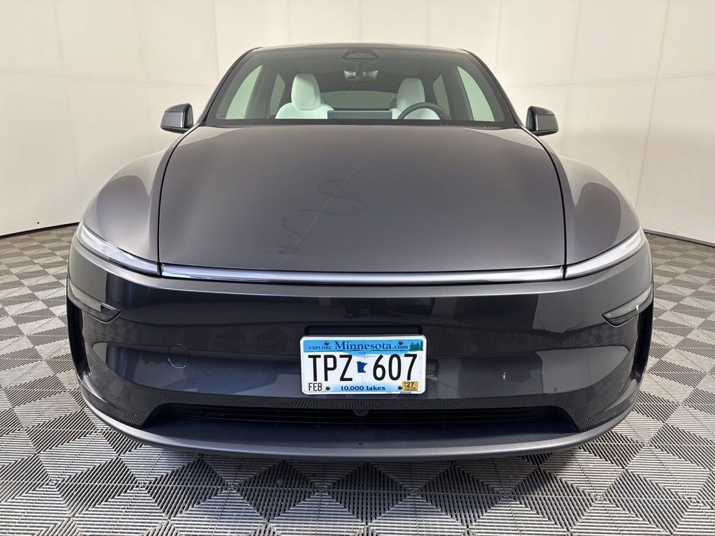 Used 2026 Tesla Model Y Long Range image 11