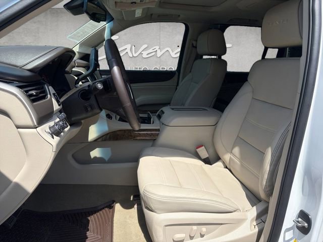 Used 2016 GMC Yukon XL Denali w/ Open Road Package AWD/4WD image 19