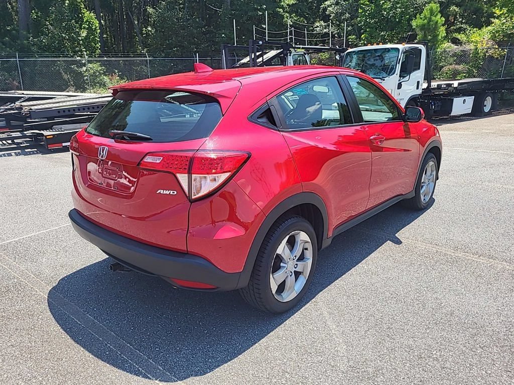 Used 2018 Honda HR-V LX image 5