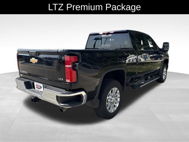 Certified 2025 Chevrolet Silverado 2500 LTZ w/ LTZ Premium Package AWD/4WD image 8
