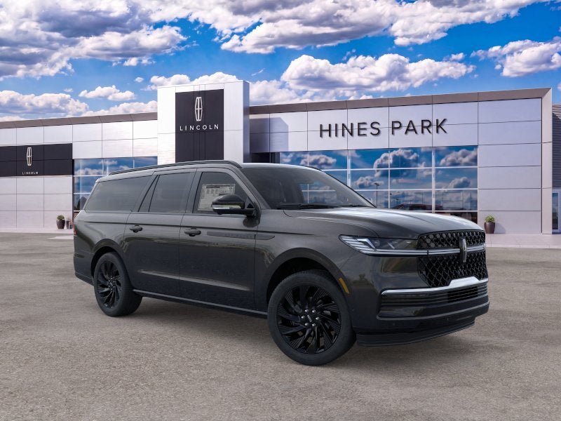 New 2026 Lincoln Navigator L Reserve w/ Jet Appearance Package AWD/4WD image 7