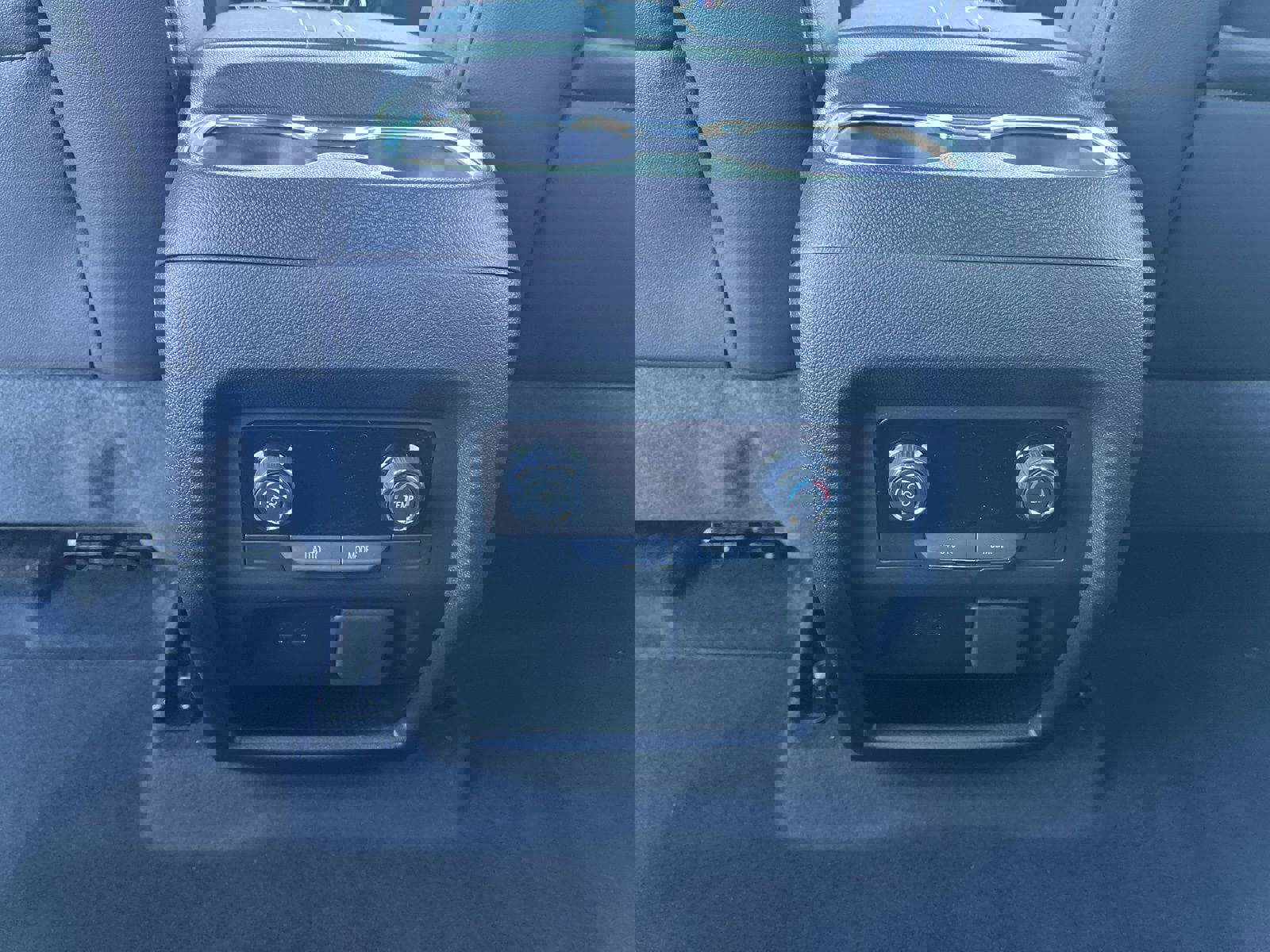 New 2026 Chevrolet Traverse LT w/ Driver Confidence Package image 41