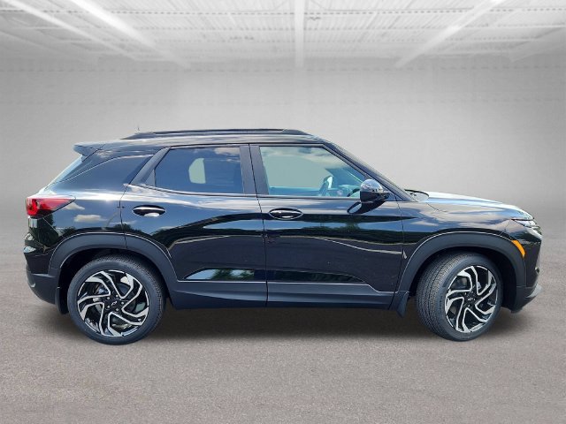 New 2026 Chevrolet TrailBlazer RS w/ Convenience Package FWD image 8