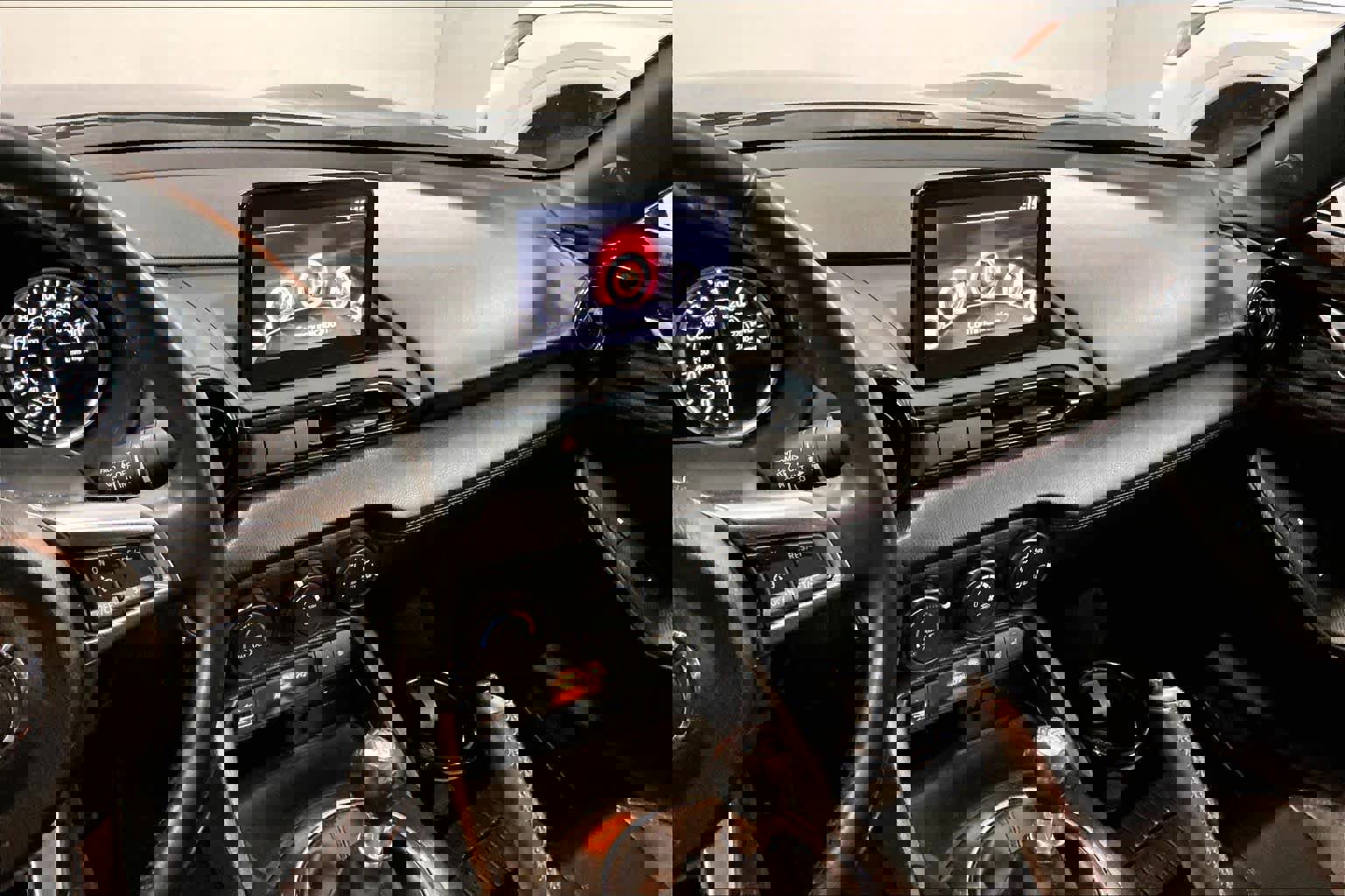 Used 2018 MAZDA MX-5 Miata RF Club w/ Brembo/BBS Package image 9