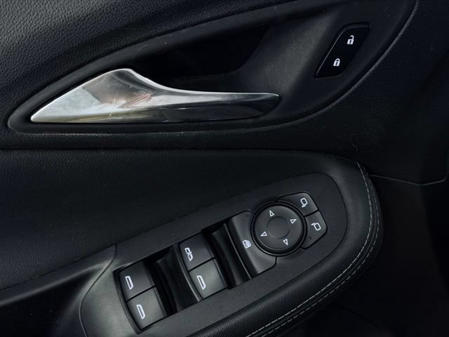 Used 2024 Buick Encore GX Preferred FWD image 12