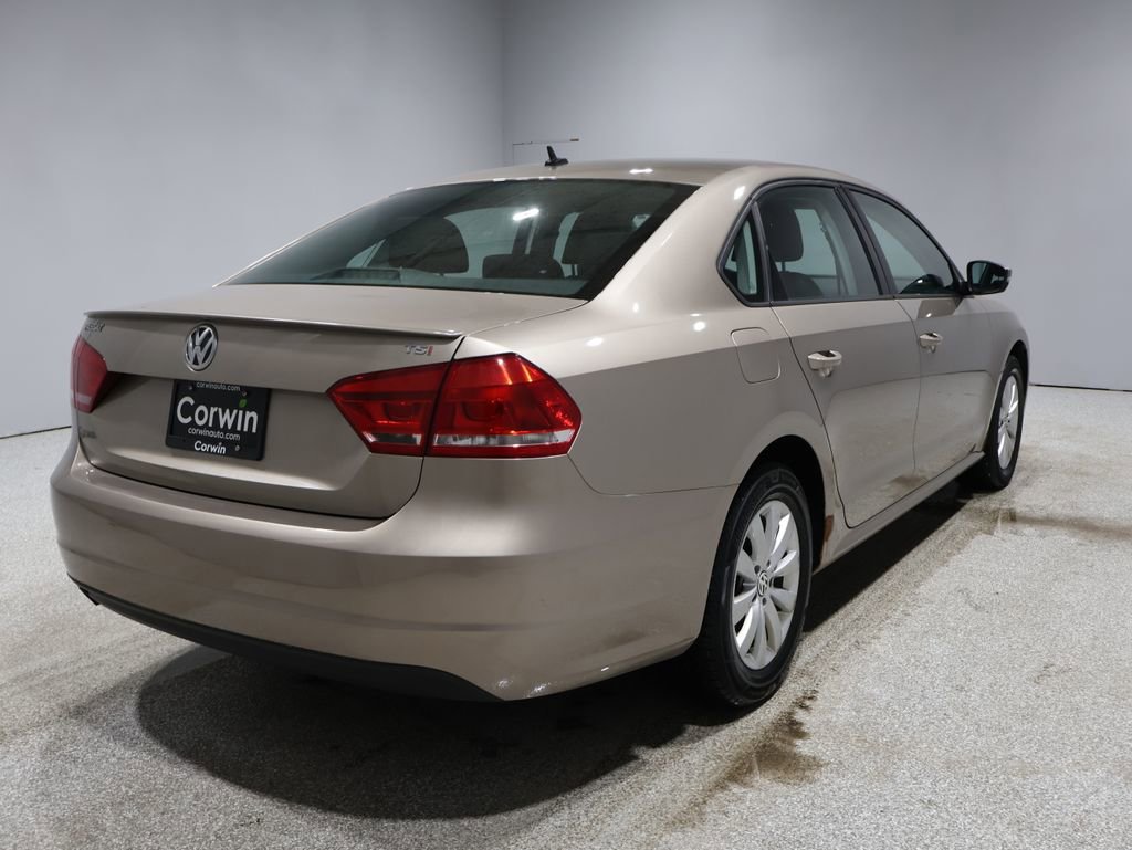 Used 2015 Volkswagen Passat 1.8T S video 2