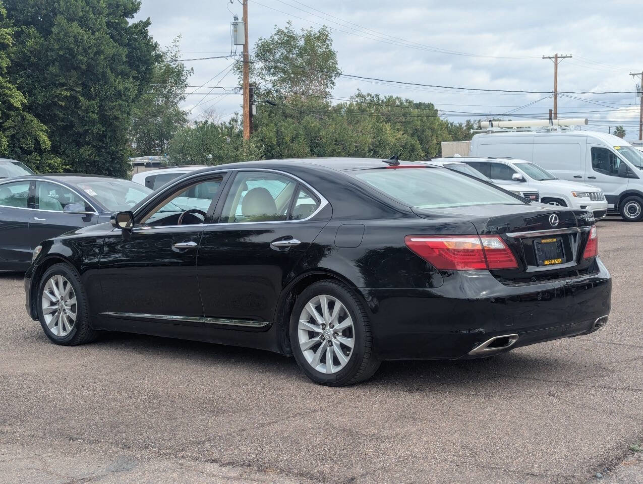 Used 2012 Lexus LS 460 w/ Luxury Value Edition image 5