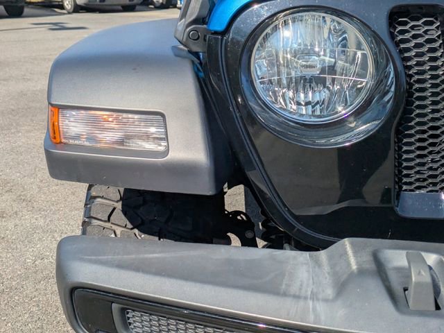 Used 2022 Jeep Wrangler Sport image 10