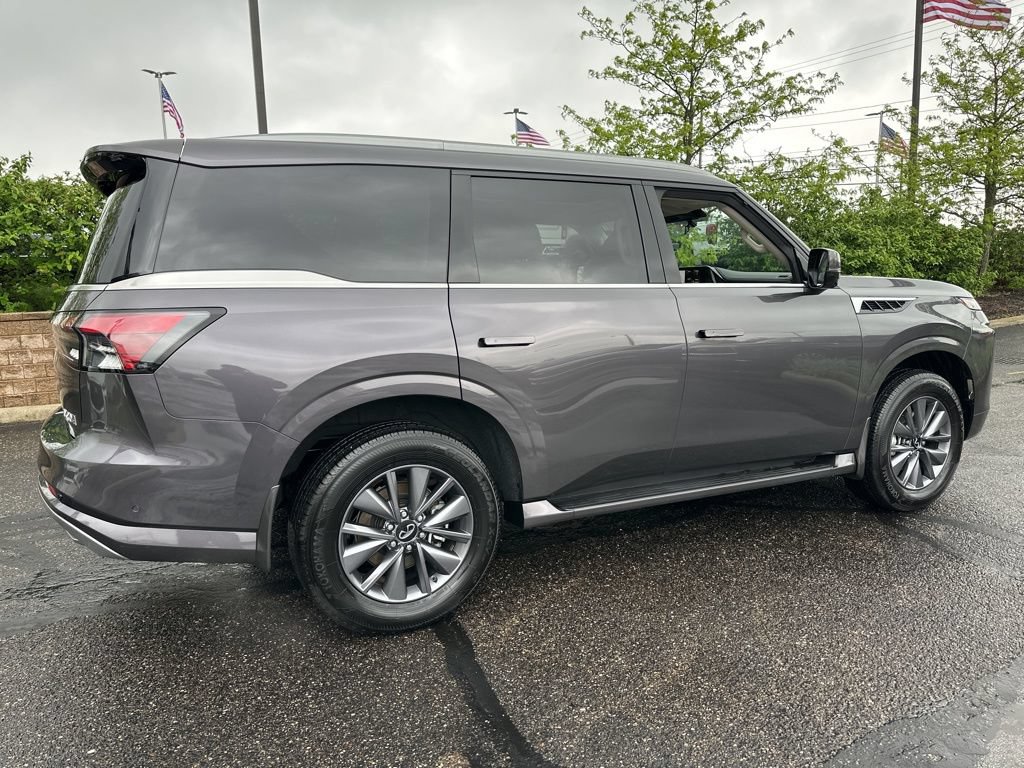 Certified 2026 INFINITI QX80 Pure w/ Cargo Package AWD/4WD image 14