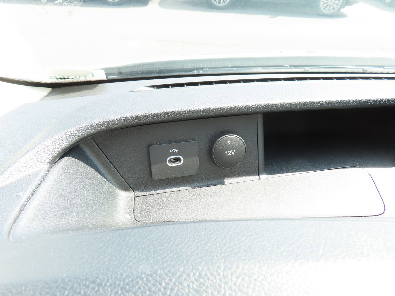 Used 2024 Ford Transit 350 XLT image 13