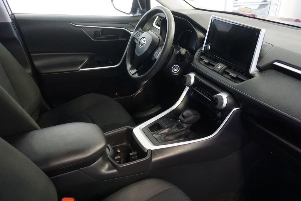 Certified 2023 Toyota RAV4 LE image 24