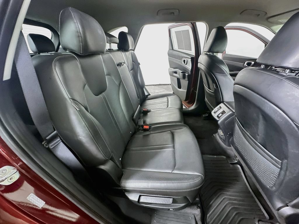 Used 2024 Kia Sorento S FWD image 12