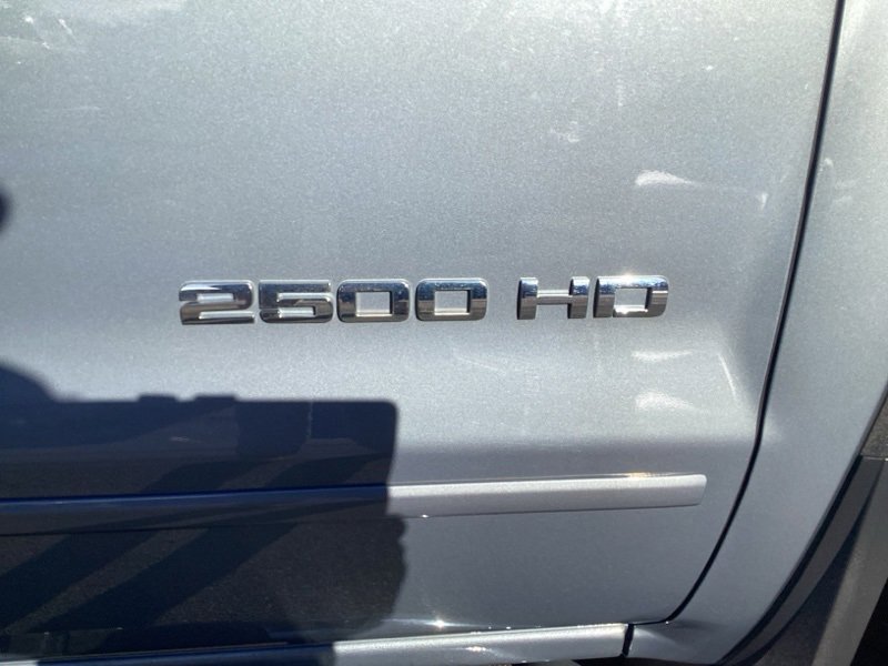 Used 2016 GMC Sierra 2500 SLE w/ SLE Preferred Package image 10