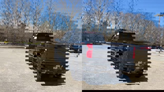 Used 2021 Chevrolet Silverado 1500 LT Trail Boss w/ Bed Protection Package image 7