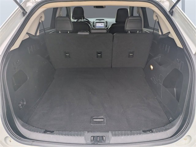 Used 2020 Ford Edge SEL image 11