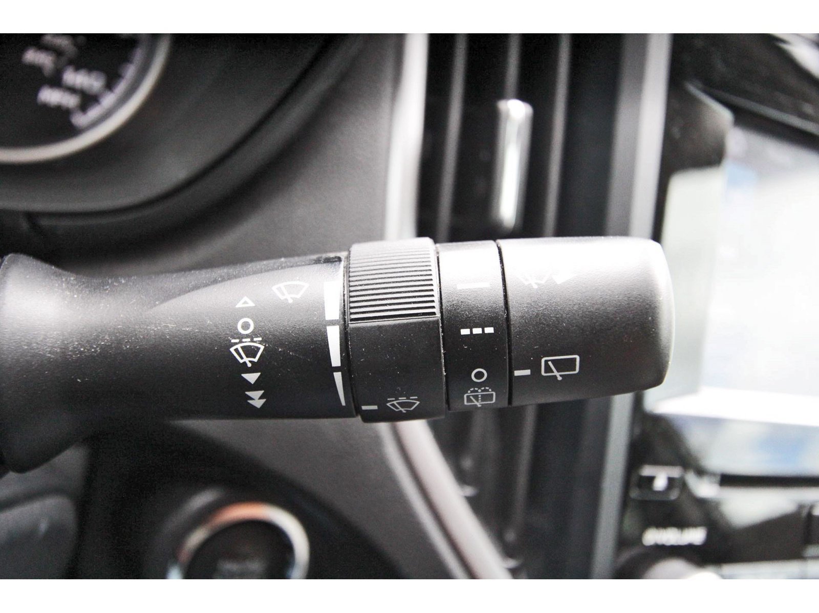 Used 2021 Subaru Forester Premium AWD/4WD image 18