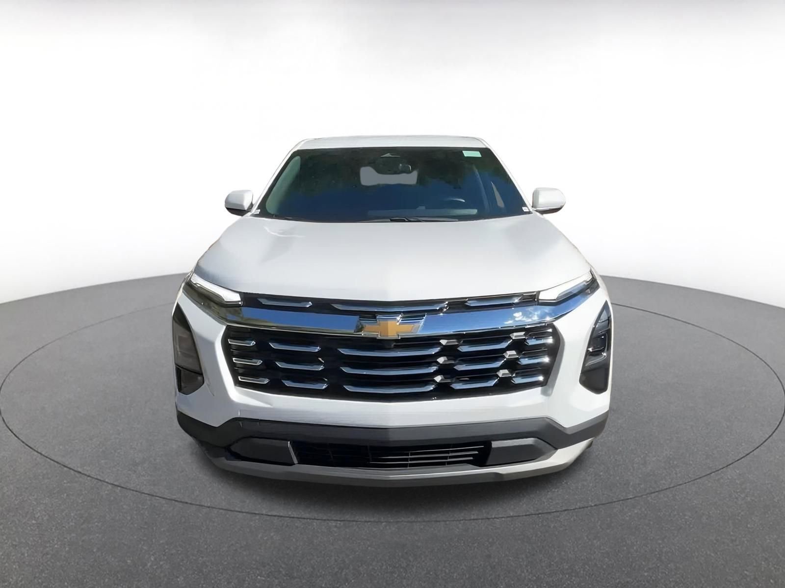 Used 2025 Chevrolet Equinox LT image 4