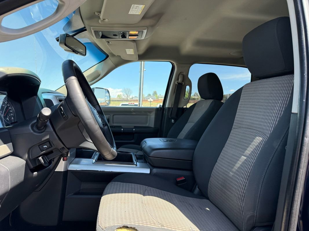 Used 2012 RAM 2500 SLT w/ Technology Group AWD/4WD image 16