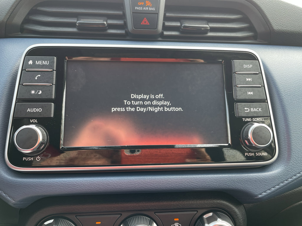 New 2025 Nissan Versa SV image 15