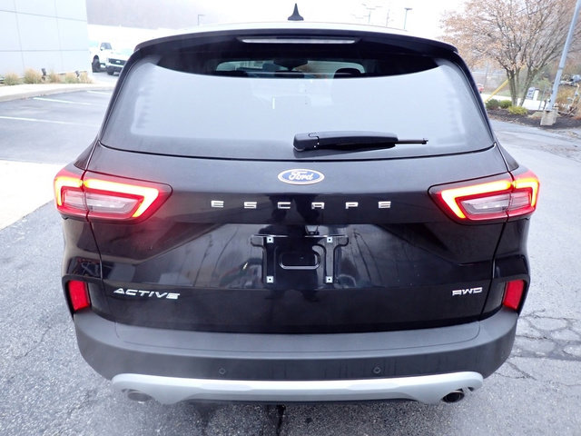 Used 2023 Ford Escape Active w/ Tech Pack #1 image 3