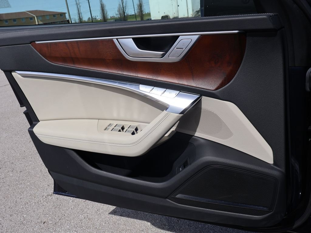 Used 2023 Audi A6 Premium Plus w/ Premium Plus Package image 39