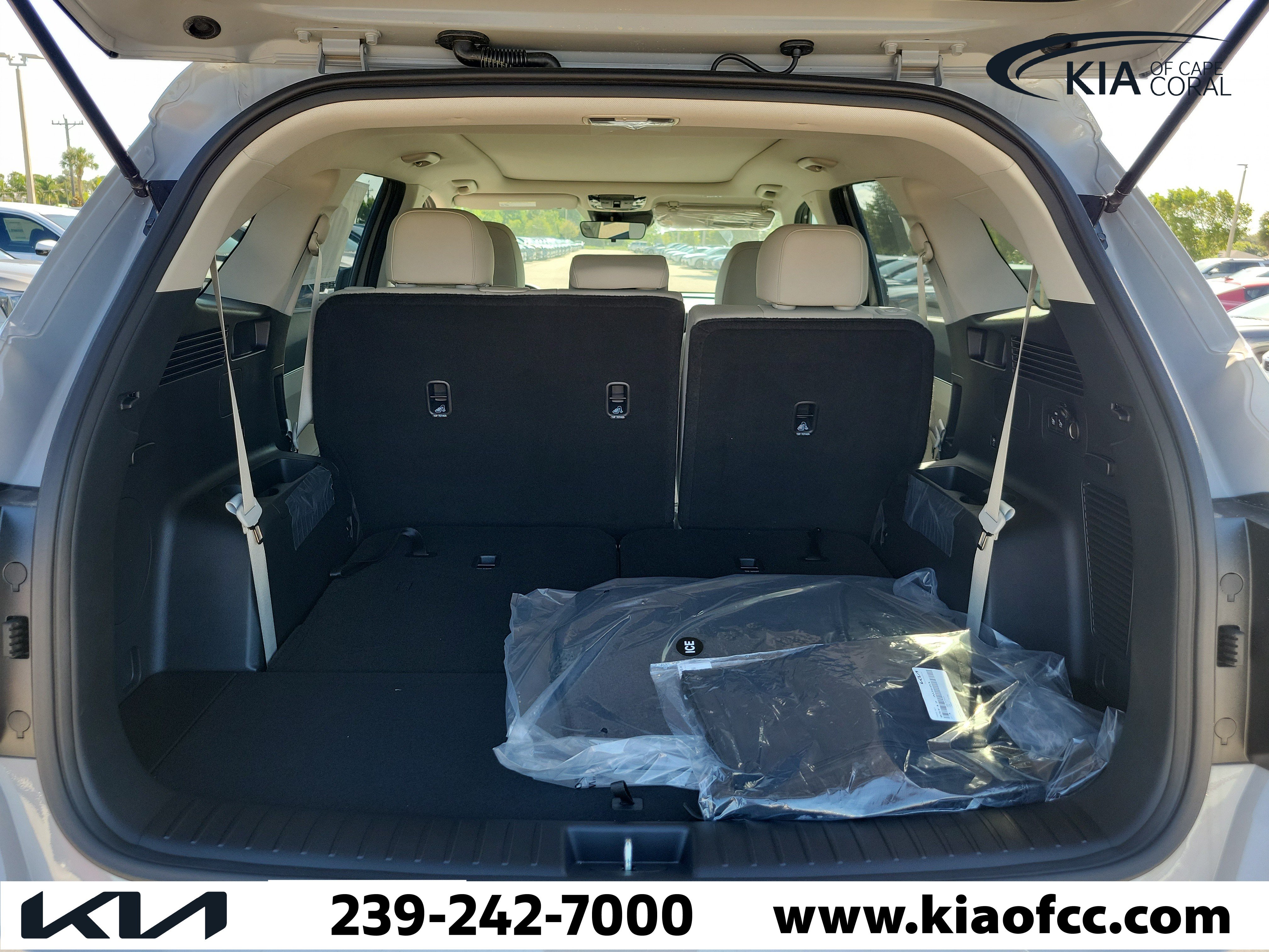 New 2026 Kia Sorento S w/ S Panoramic Sunroof Package FWD image 10