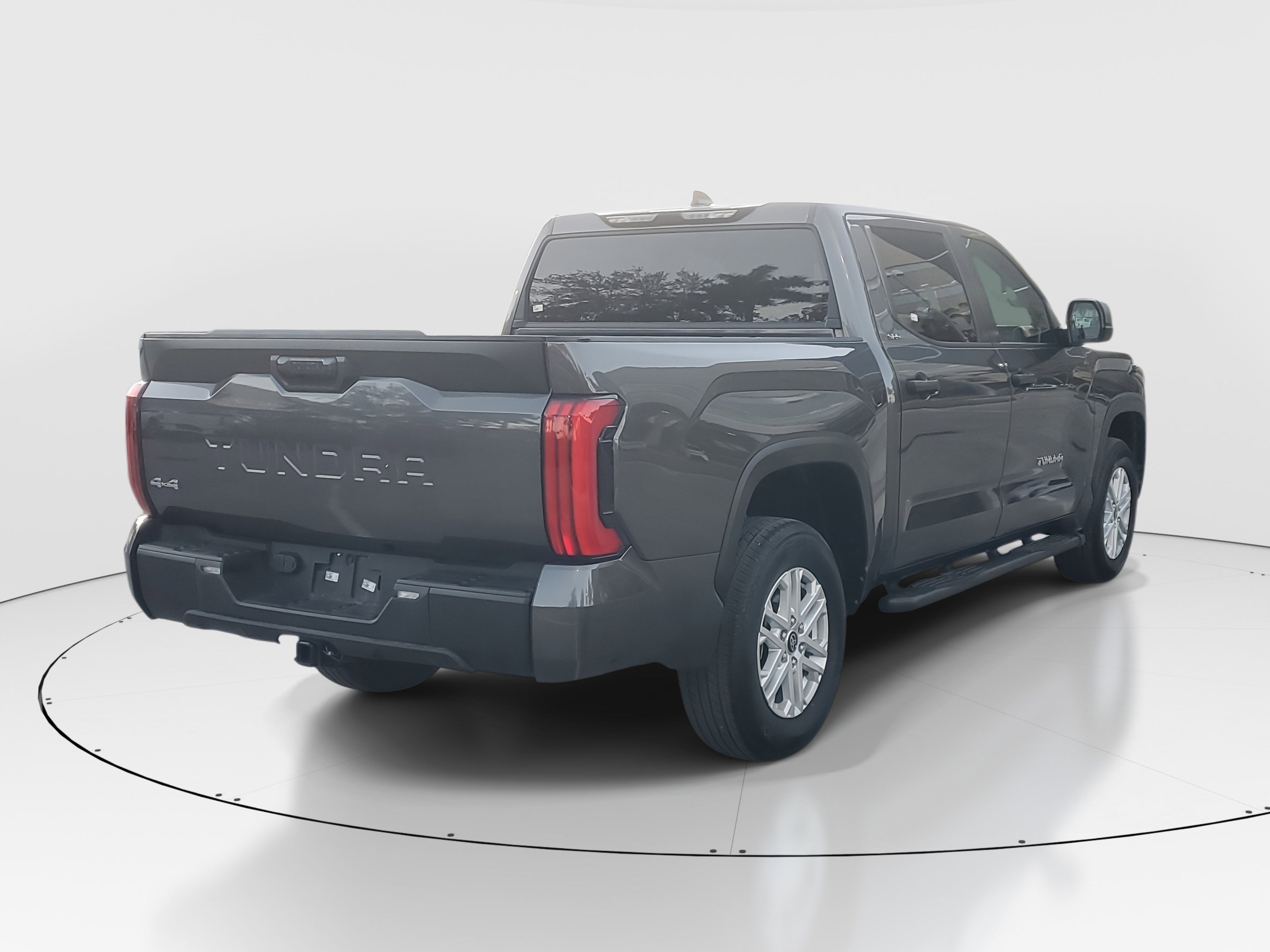 Used 2024 Toyota Tundra SR5 image 3