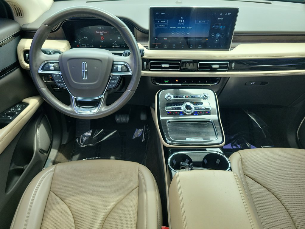 Used 2022 Lincoln Nautilus Reserve FWD image 18