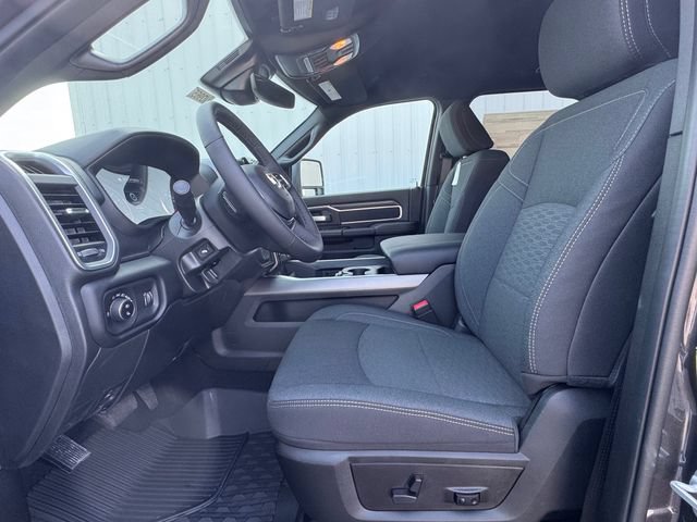 New 2026 RAM 3500 Big Horn AWD/4WD image 10