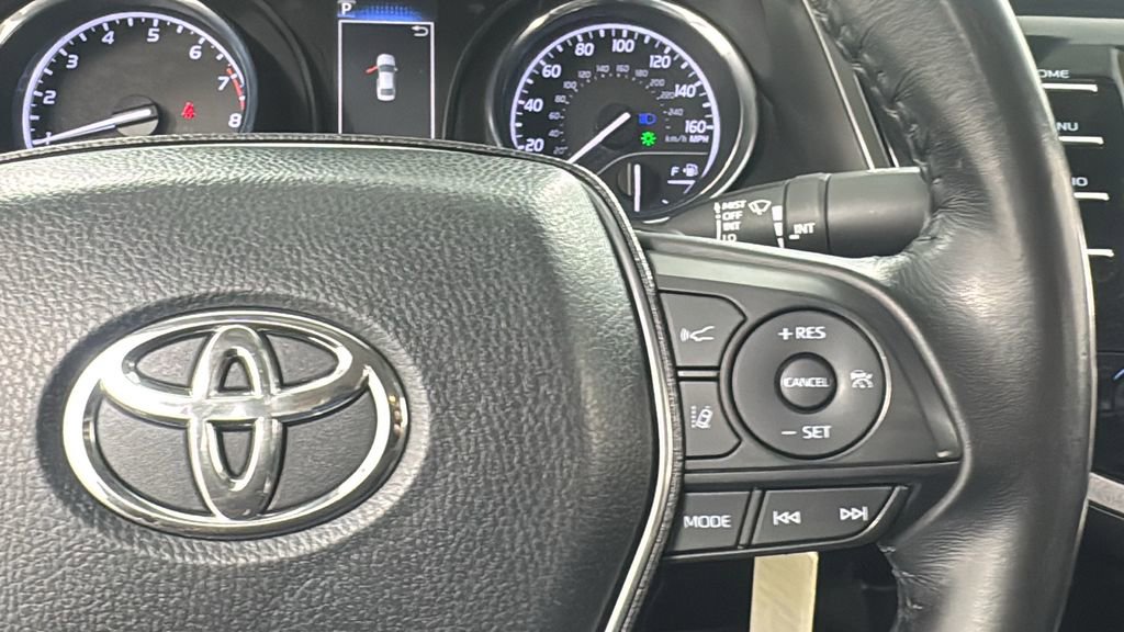 Used 2020 Toyota Camry SE image 20