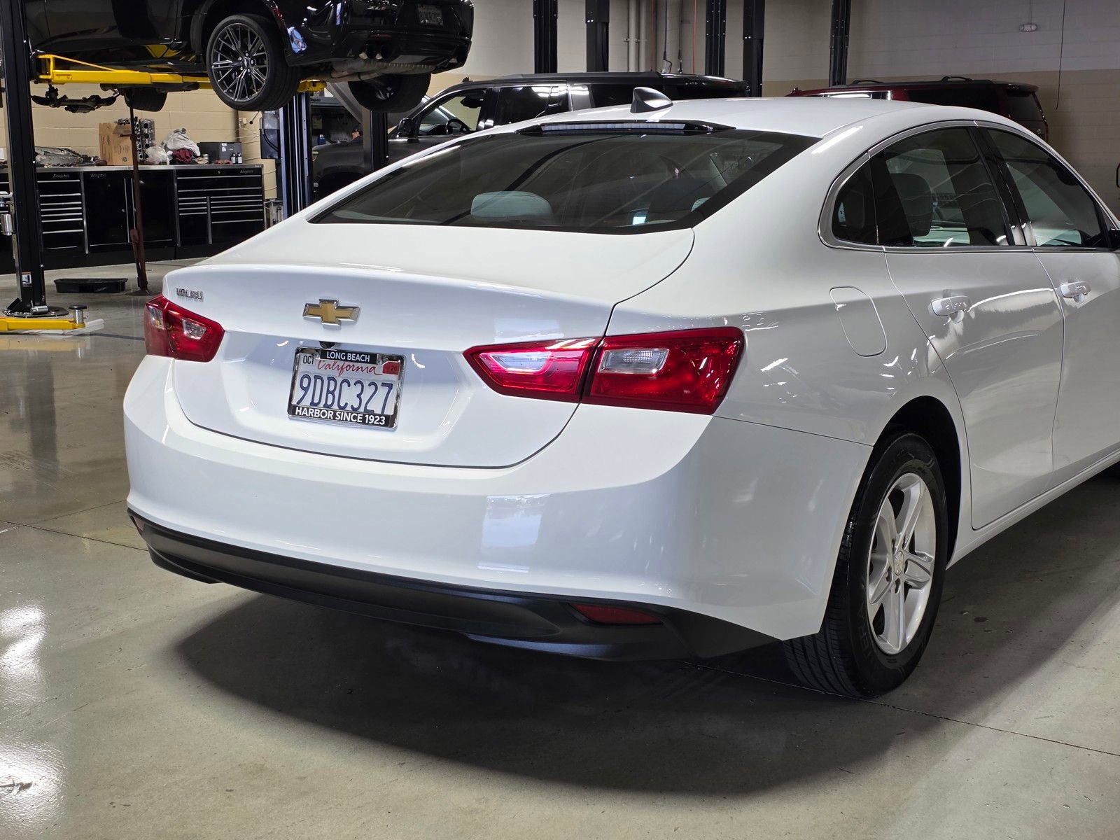 Used 2022 Chevrolet Malibu LS FWD image 11