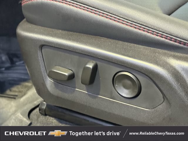 Used 2026 GMC Canyon AT4X w/ AT4X AEV Edition AWD/4WD image 28
