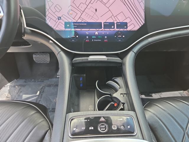 Used 2024 Mercedes-Benz EQS 580 4MATIC Sedan image 11