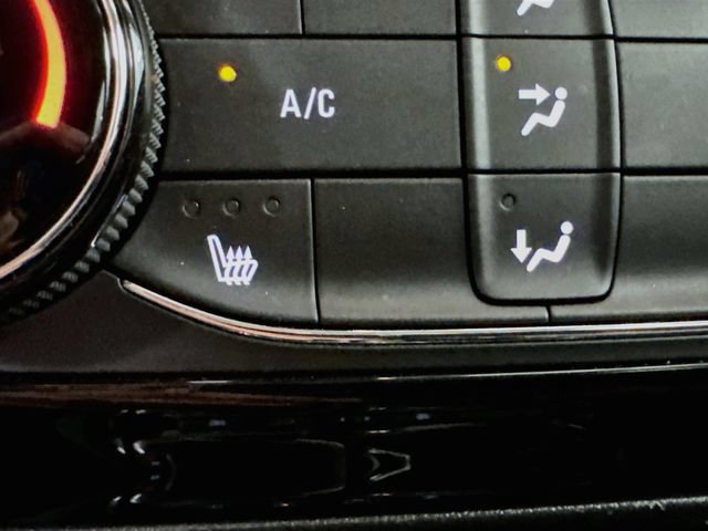 Used 2023 Buick Encore GX Preferred w/ Cold Weather Comfort Package AWD/4WD image 20