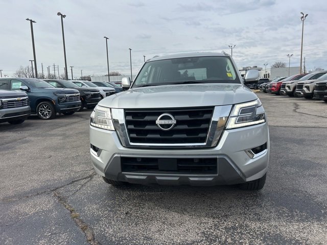 Used 2024 Nissan Armada SL w/ Captain's Chairs Package image 8