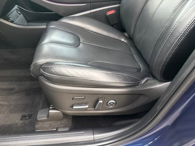 Certified 2023 Hyundai Santa Fe Calligraphy image 10
