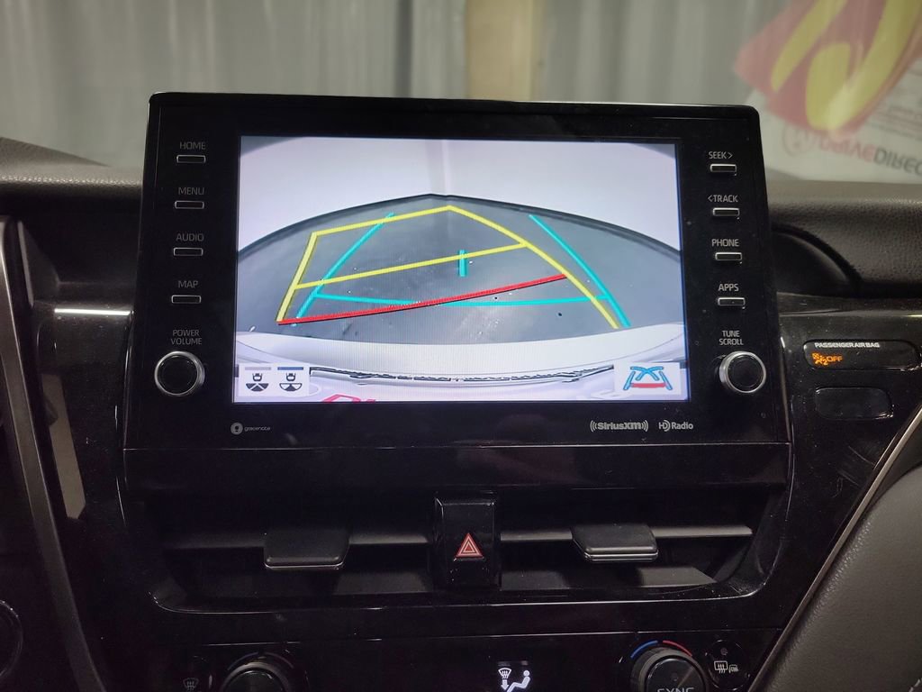 Used 2021 Toyota Camry XSE image 17