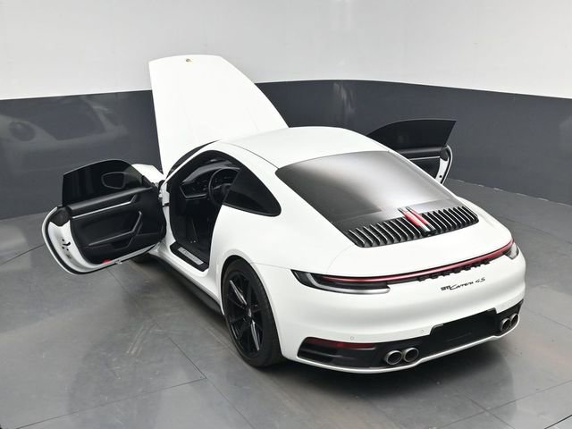 Used 2020 Porsche 911 Carrera 4S AWD/4WD image 30