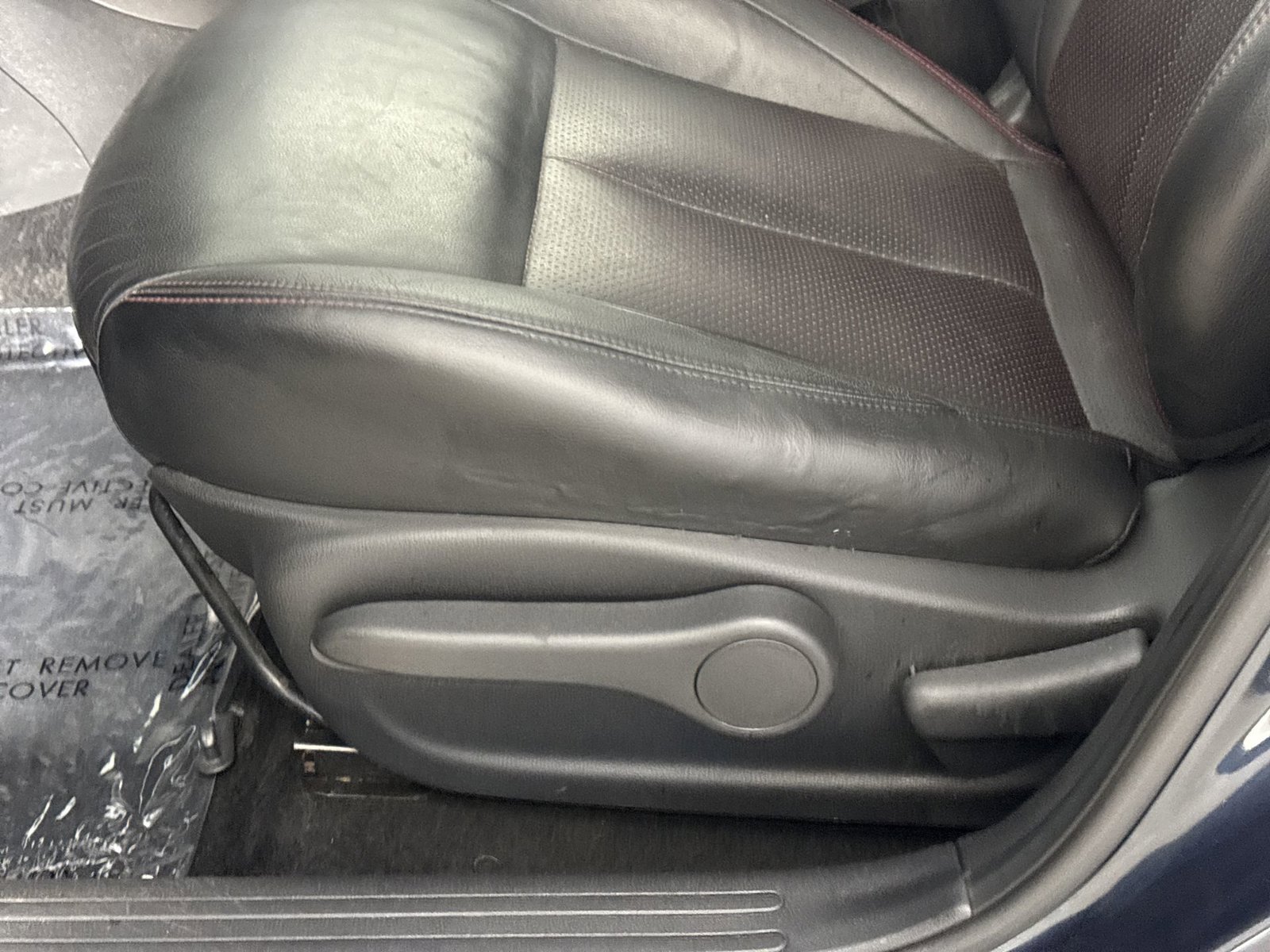 Used 2014 Nissan Juke SL AWD/4WD image 21