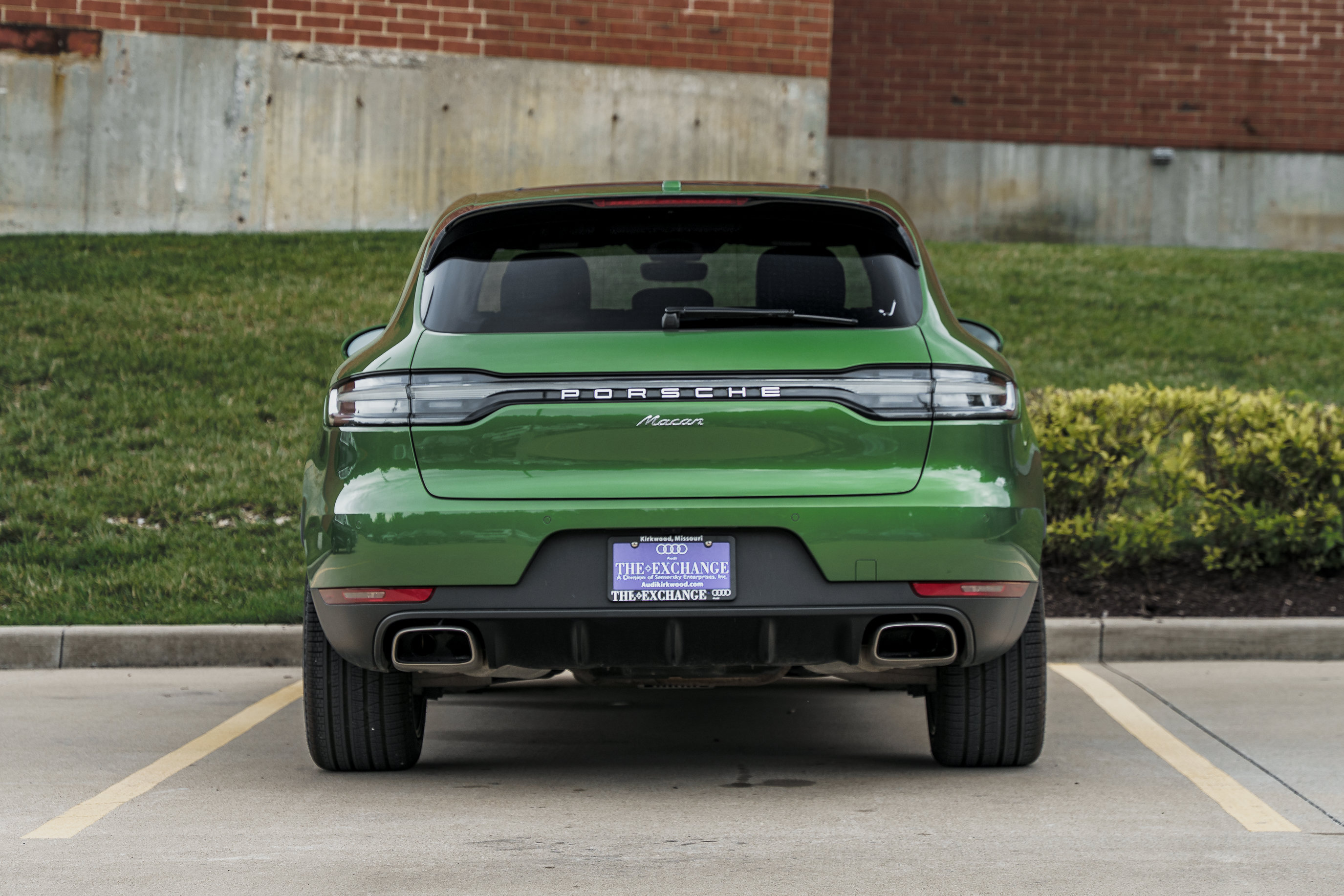 Used 2019 Porsche Macan AWD/4WD image 27