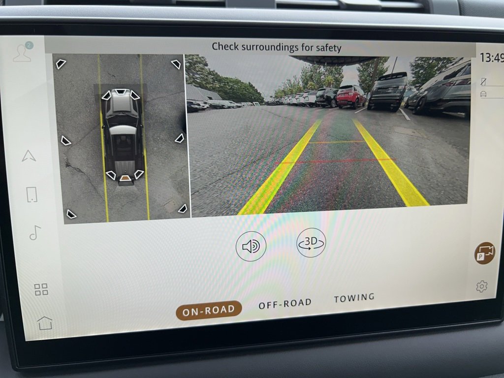 New 2025 Land Rover Defender 110 S image 26